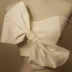 NWT PrettyLittleThing bow front top